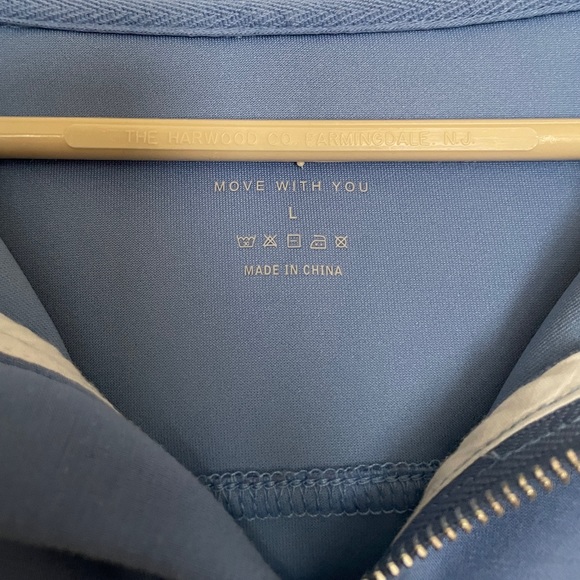 NWOT Move With You Women’s Athletic Hooded Sweatshirt. Size Large. - Picture 3 of 3